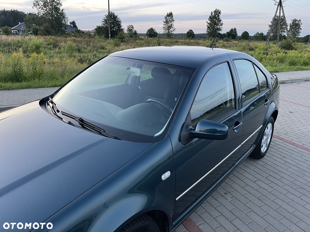 Volkswagen Bora 1.6 Comfortline - 22