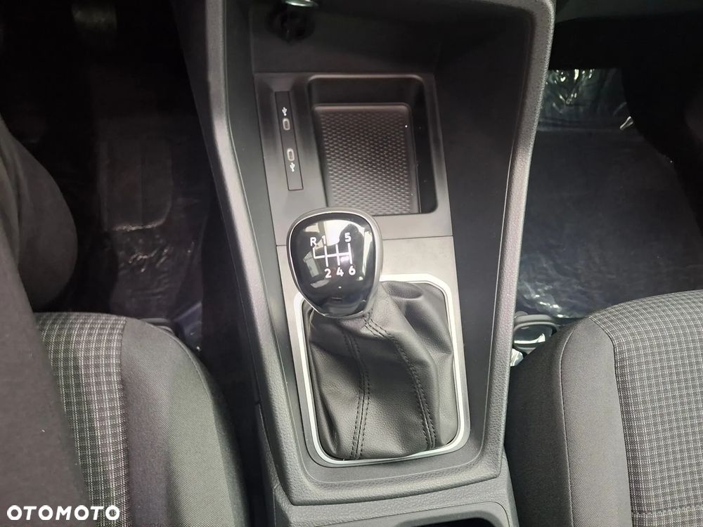 Volkswagen Caddy - 17