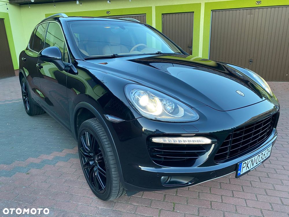 Porsche Cayenne Turbo - 1