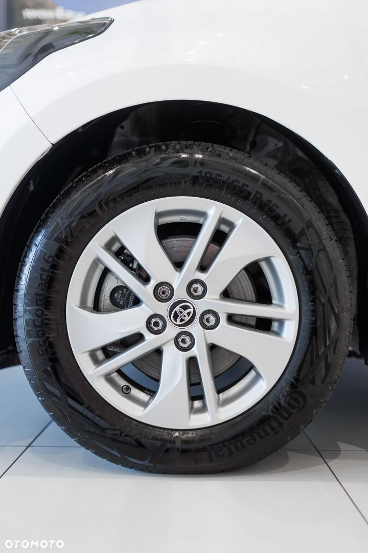 Toyota Yaris - 24