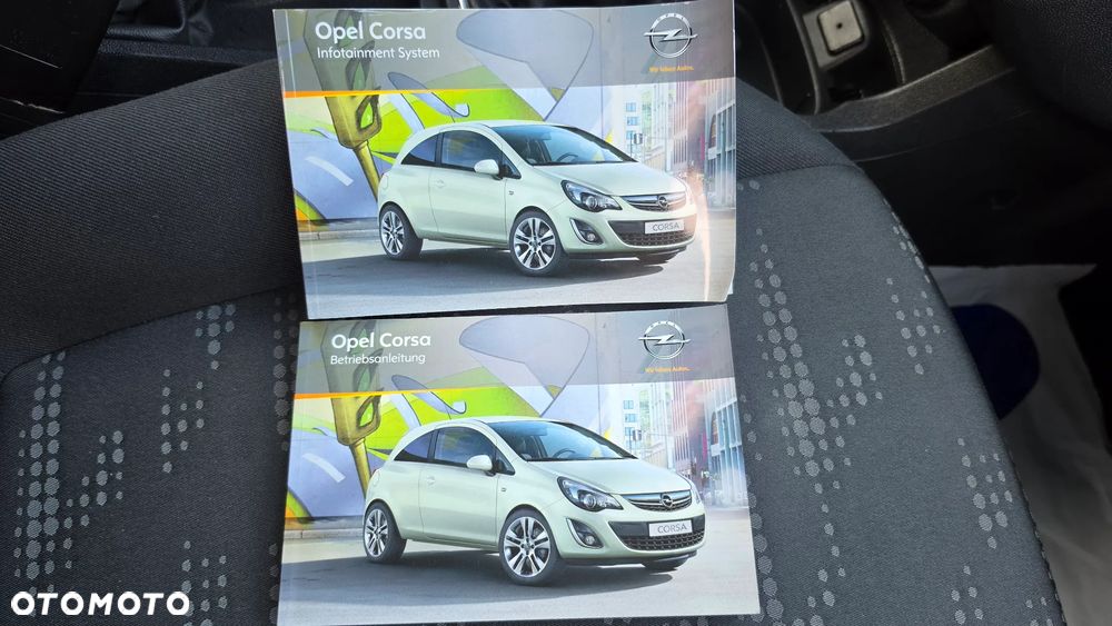 Opel Corsa 1.4 16V Graphite - 23