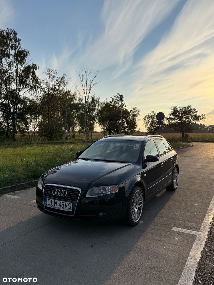 Audi A4 Avant - 1