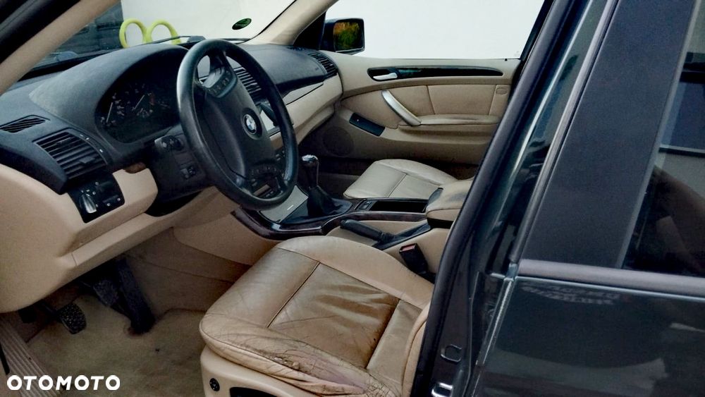BMW X5 3.0i - 14