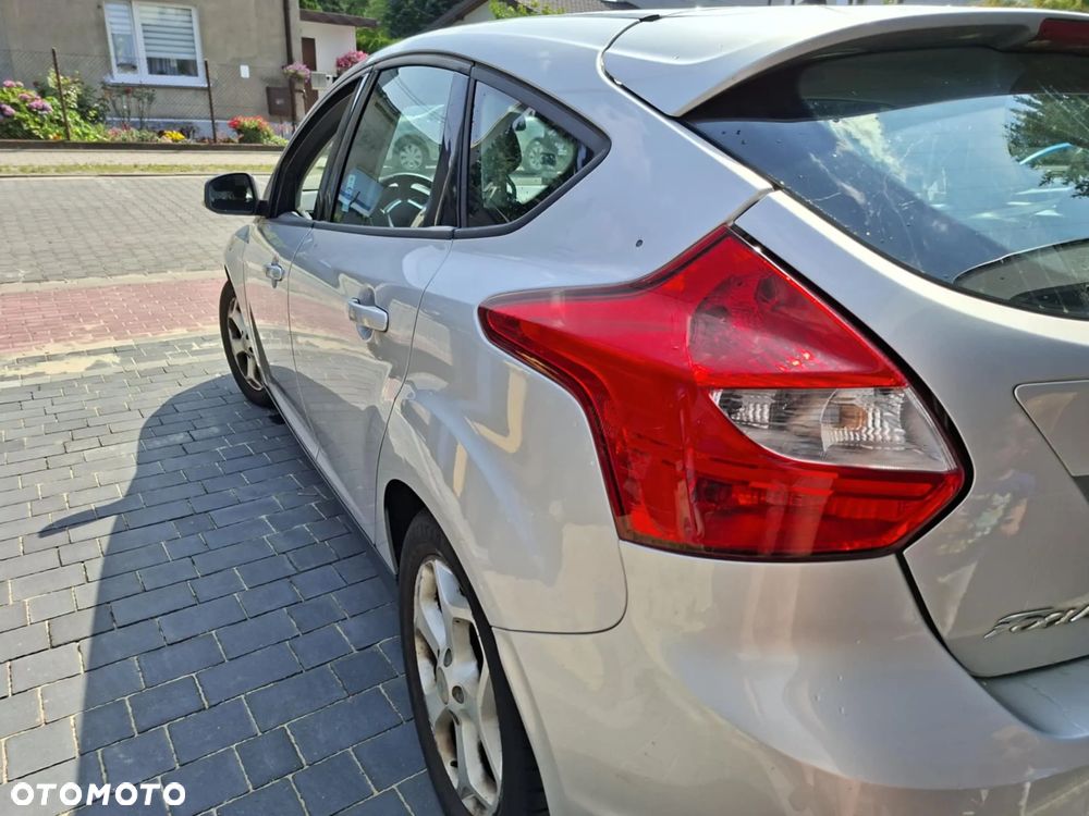 Ford Focus 1.0 EcoBoost Gold X (Trend) - 5