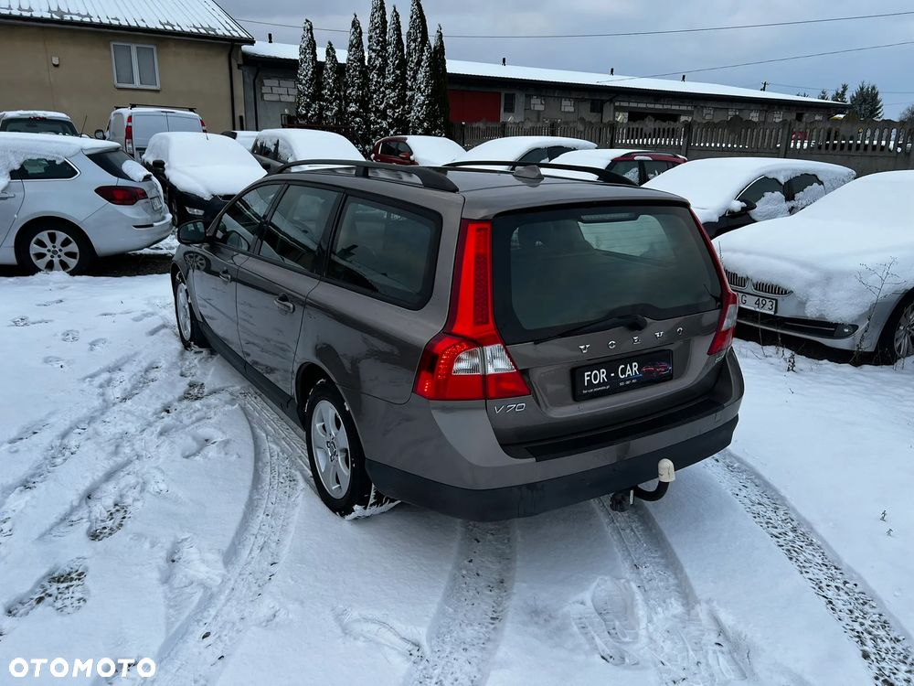 Volvo V70 2.0 Kinetic - 3