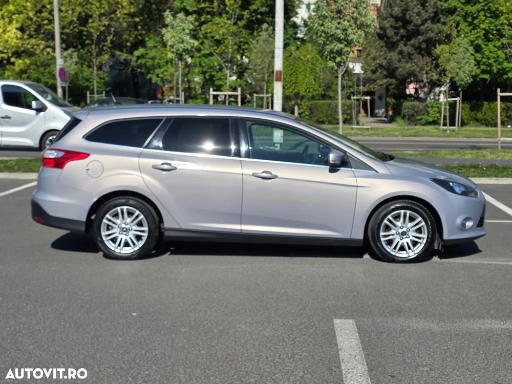 Ford Focus 1.6 TDCI DPF Titanium - 16