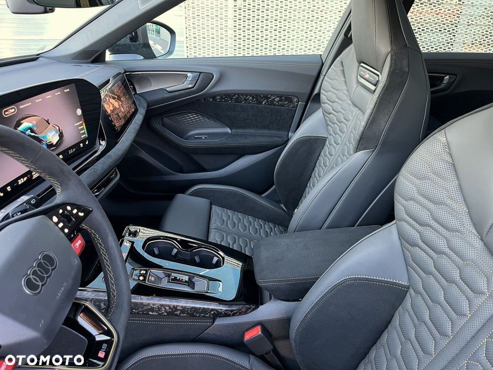 Audi RS5 Avant - 21
