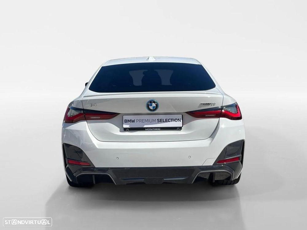 BMW i4 eDrive35 Desportiva M - 5