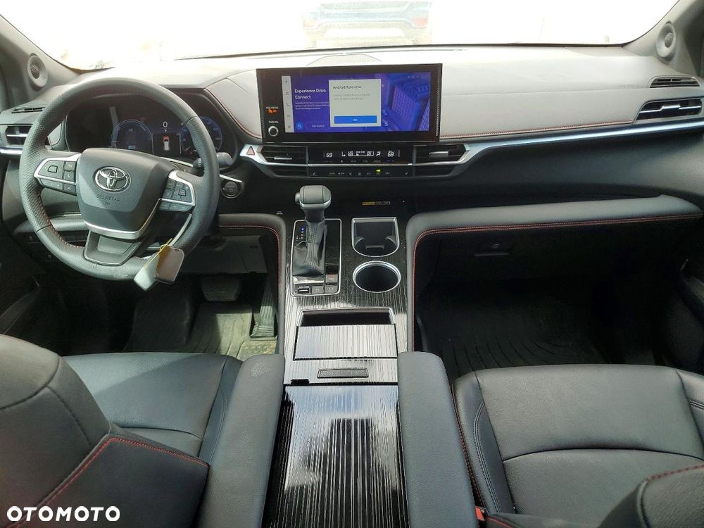 Toyota Sienna - 7