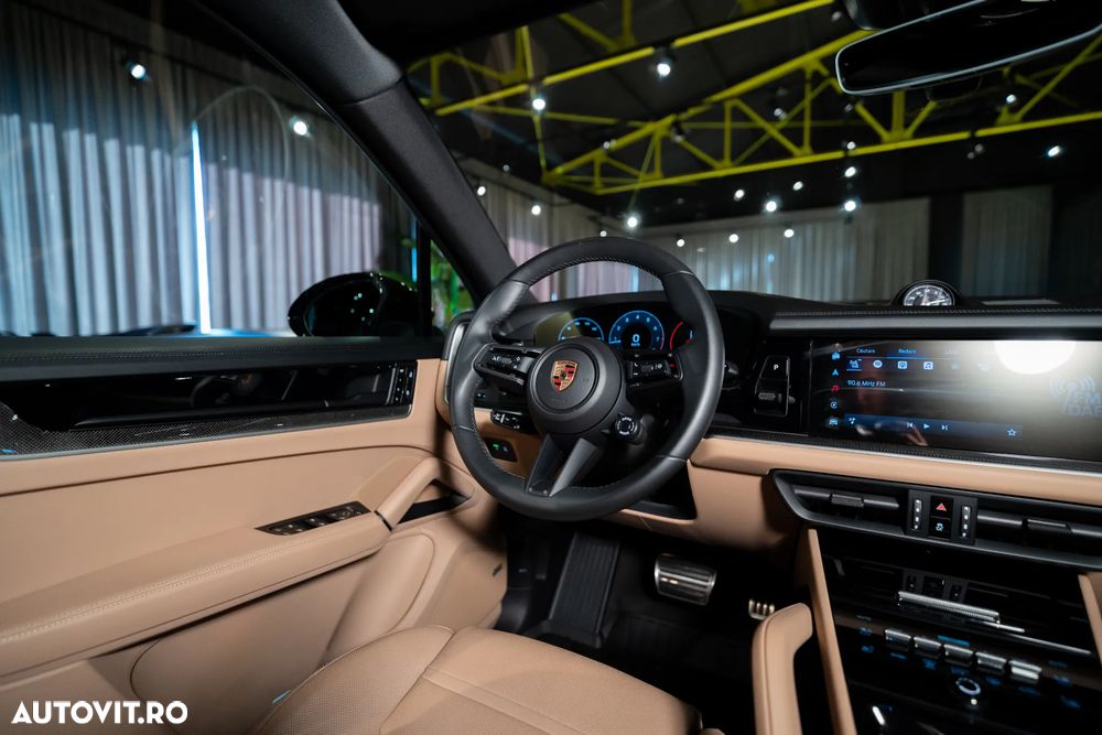 Porsche Cayenne Tiptronic S - 36