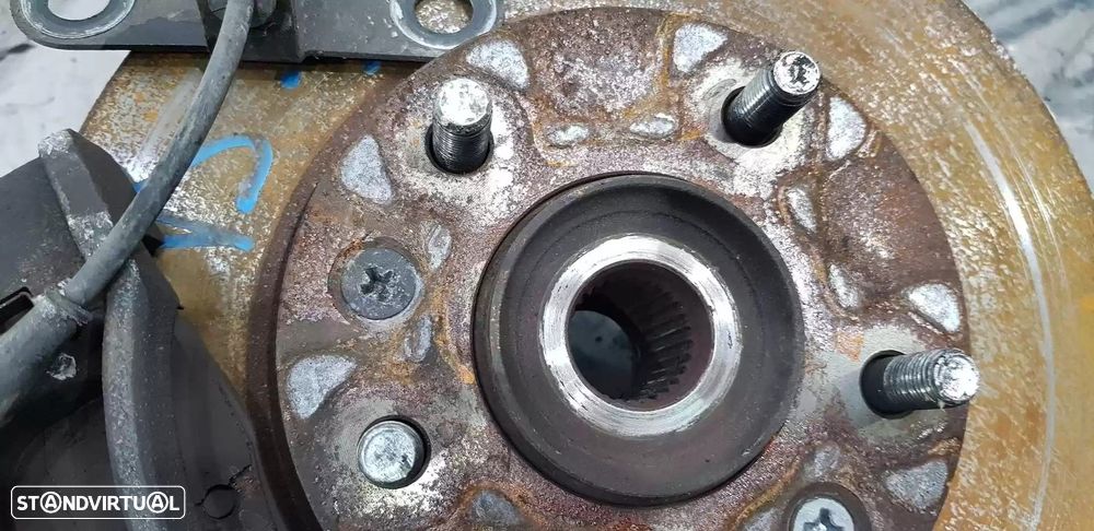 MANGA DE EIXO FRONTAL ESQUERDA KIA CARNIVAL II 2003 -K56B33031 - 2