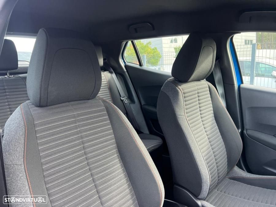 Peugeot 2008 1.2 PureTech Active - 5