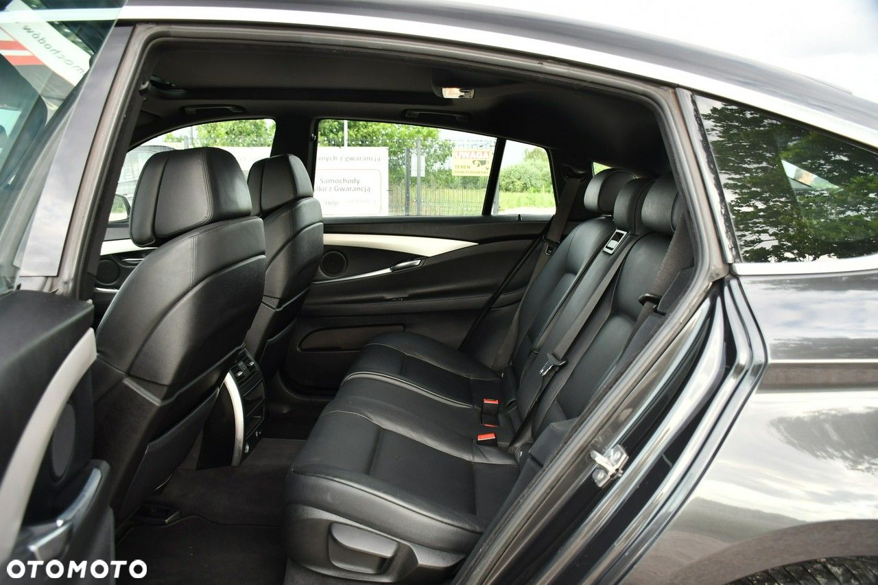 BMW 5GT 535i Gran Turismo - 29