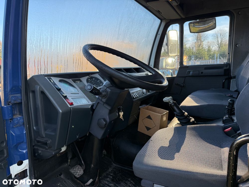 MAN L2000 10.220 - 10