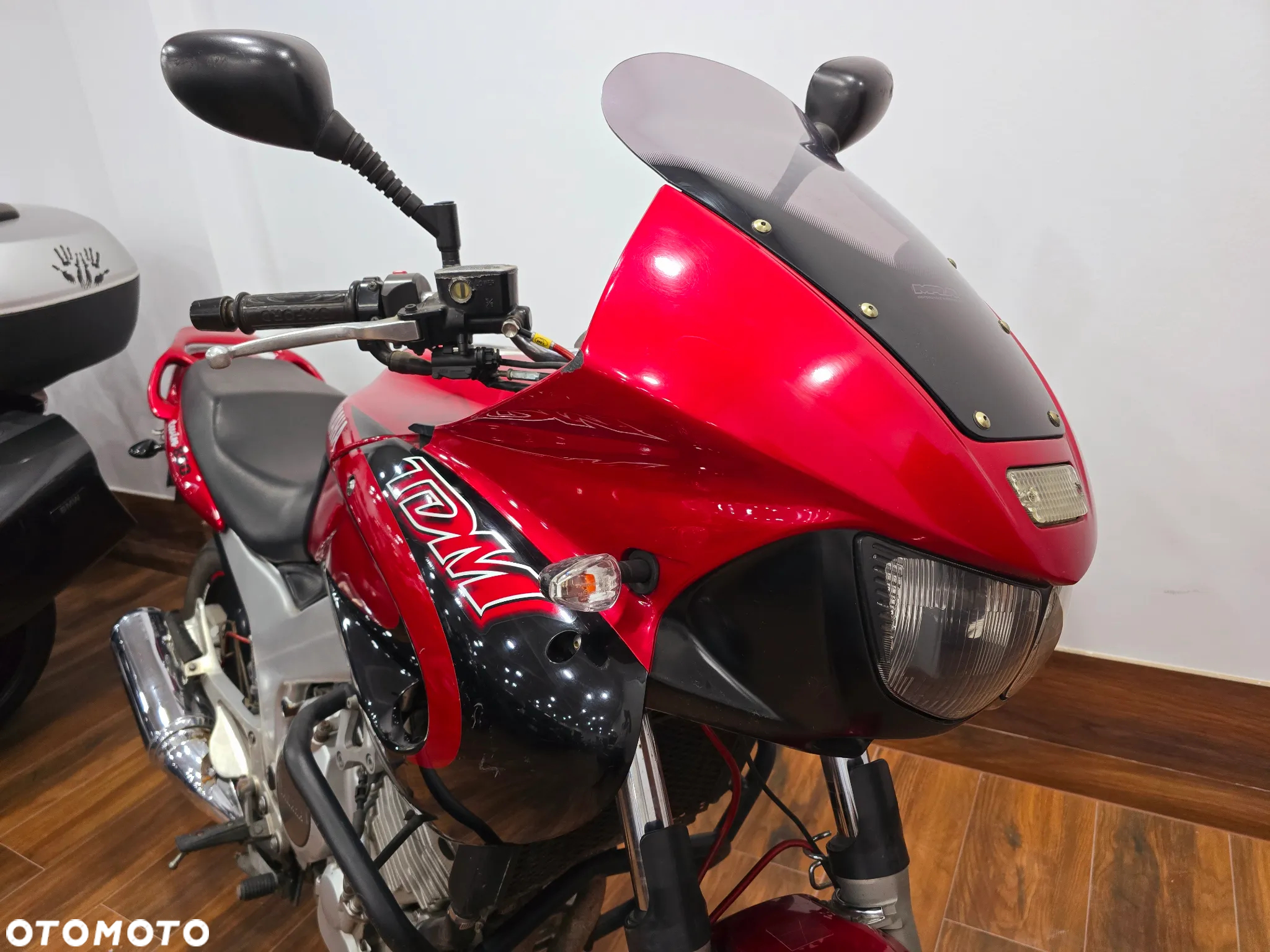 Yamaha TDM - 18