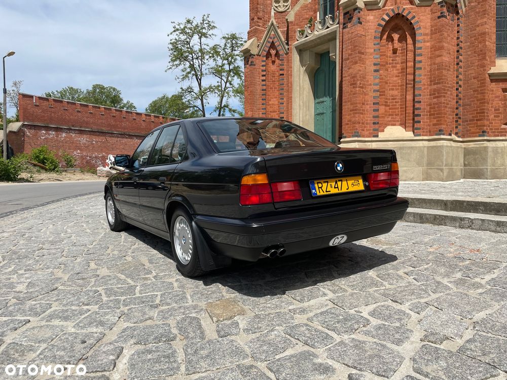 BMW Seria 5 - 10