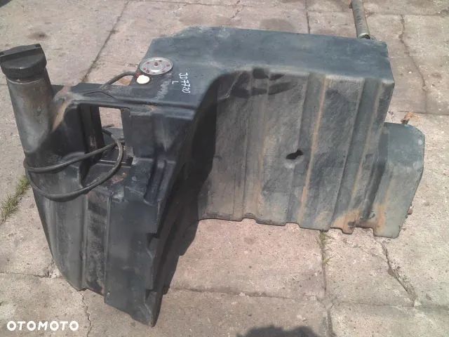 Zbiornik paliwa lewy John Deere 7720 - 1