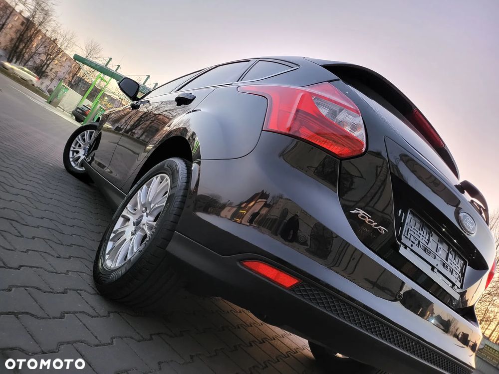 Ford Focus - 34