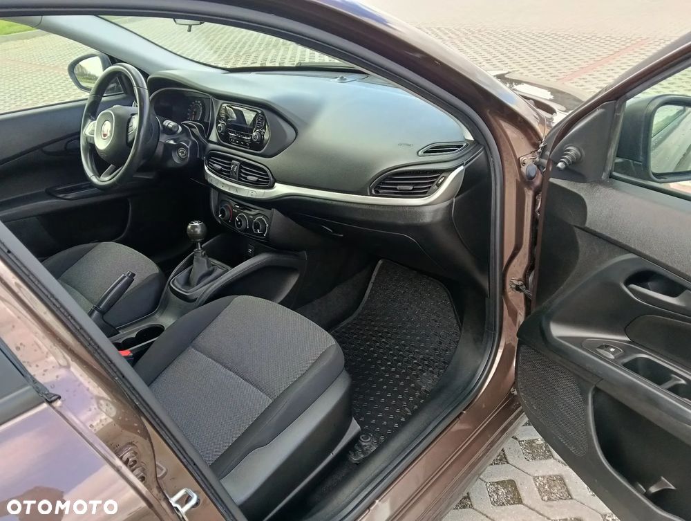 Fiat Tipo 1.4 16V - 4