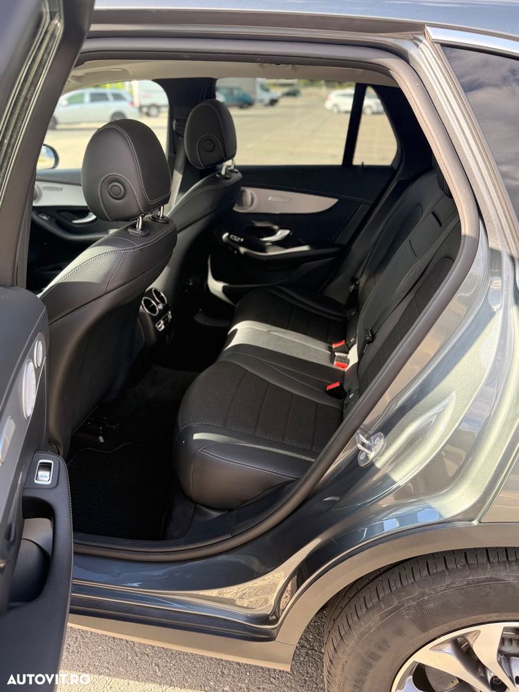 Mercedes-Benz GLC 220 d 4MATIC 9G-TRONIC Exclusive - 8