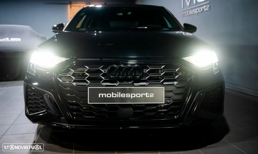 Audi A3 Sportback 45 TFSIe S tronic S line — fotografia 3
