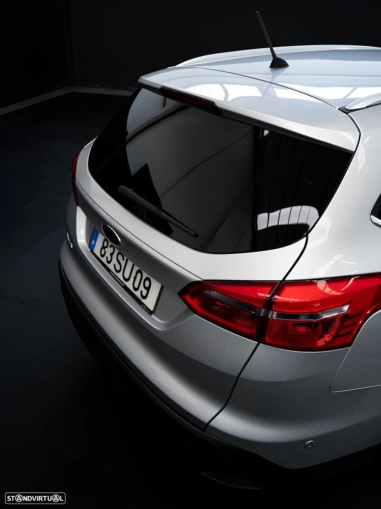 Ford Focus SW 1.5 TDCi Titanium - 9