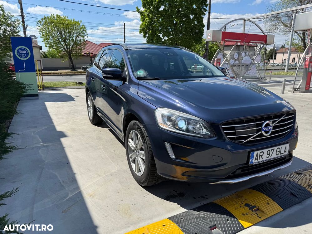 Volvo XC 60 D4 Geartronic Momentum - 11