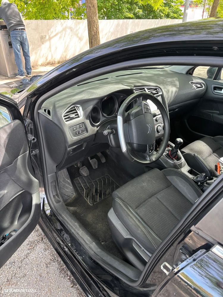 Citroën C4 - 13