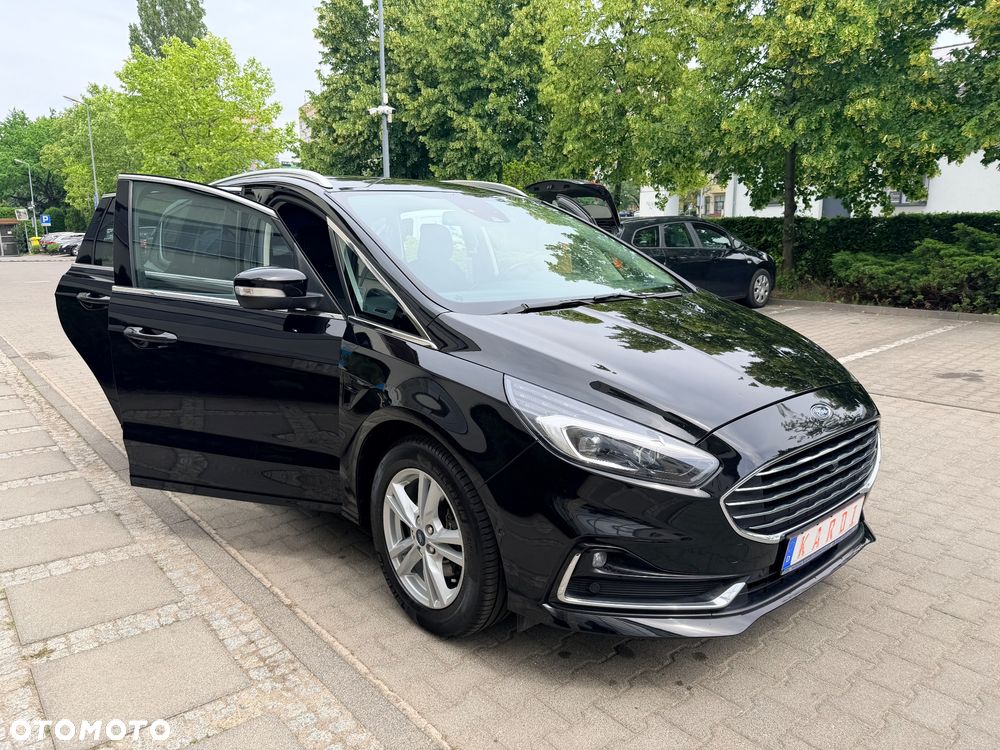 Ford S-Max - 16
