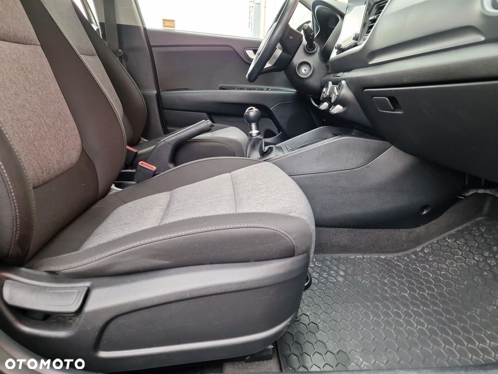 Kia Stonic 1.2 M - 23