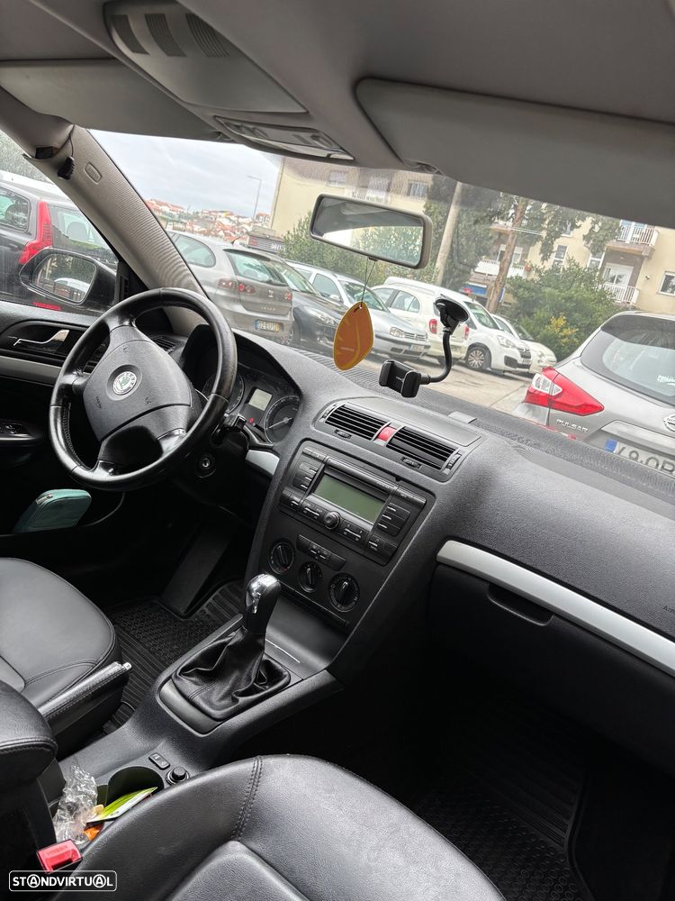 Skoda Octavia 1.9 TDI Ambiente - 10