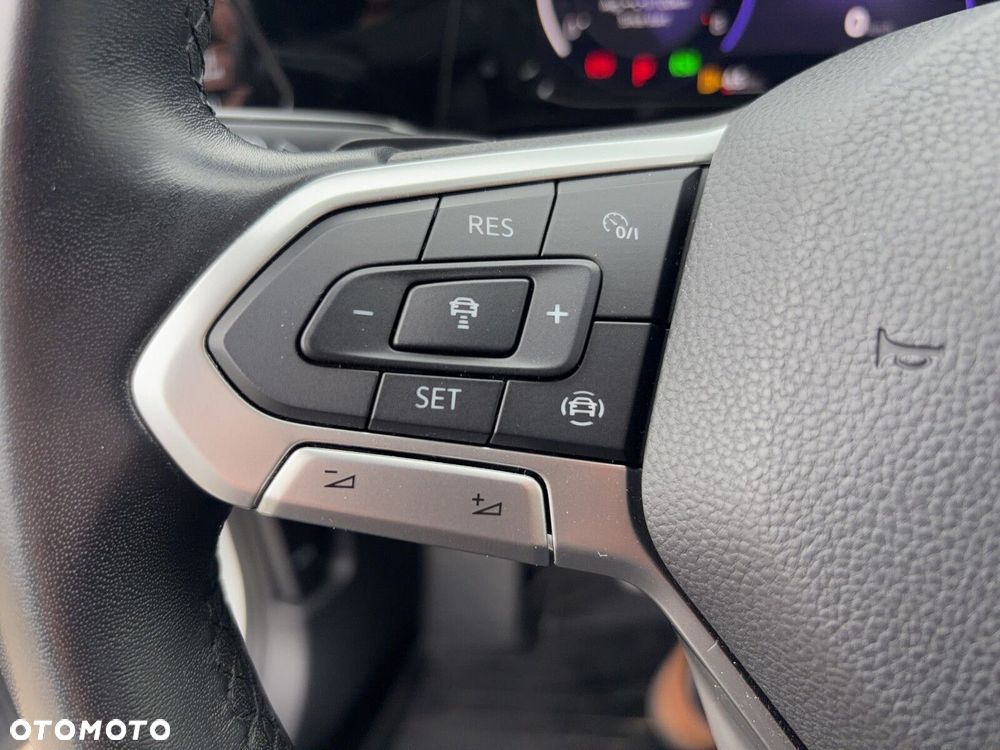 Volkswagen Golf - 15