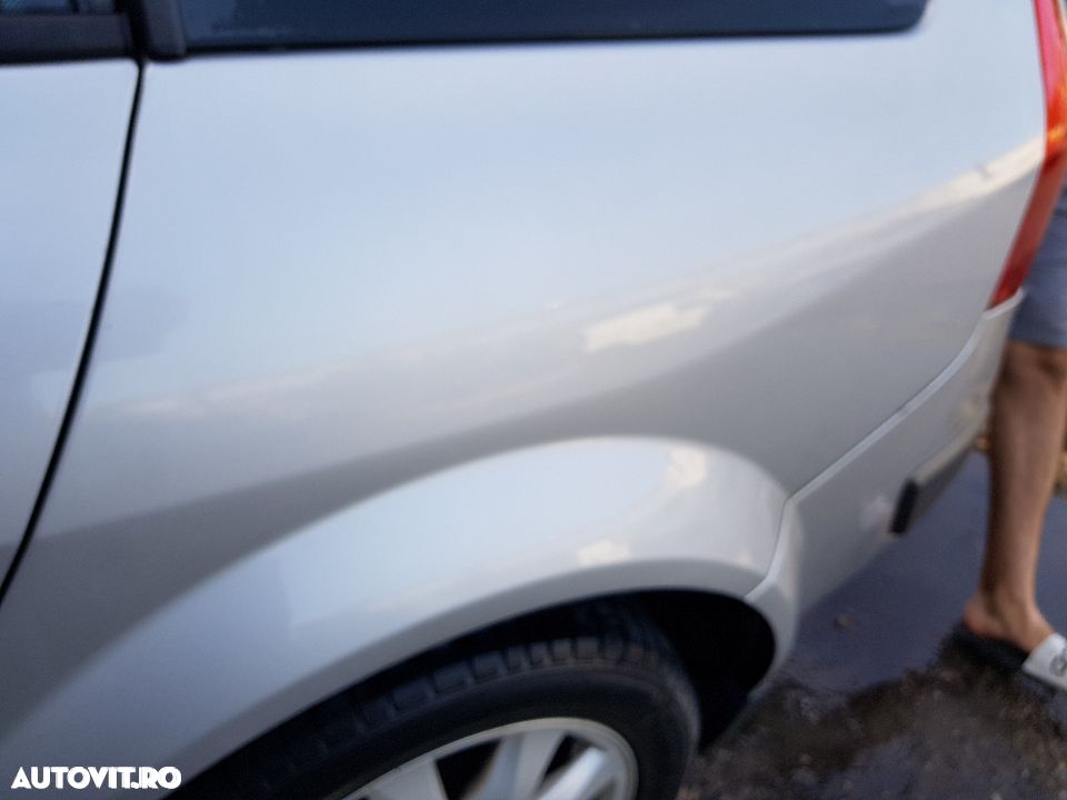 Aripa Stanga Spate Renault Megane 2 2002 - 2009 - 3
