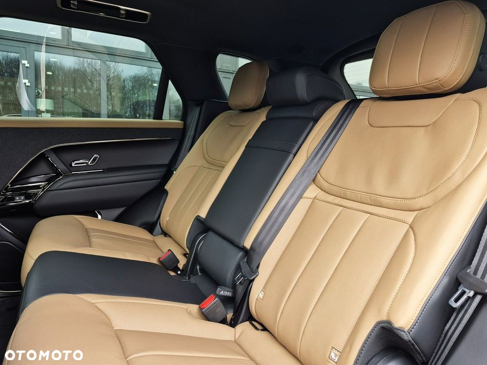 Land Rover Range Rover Sport - 25