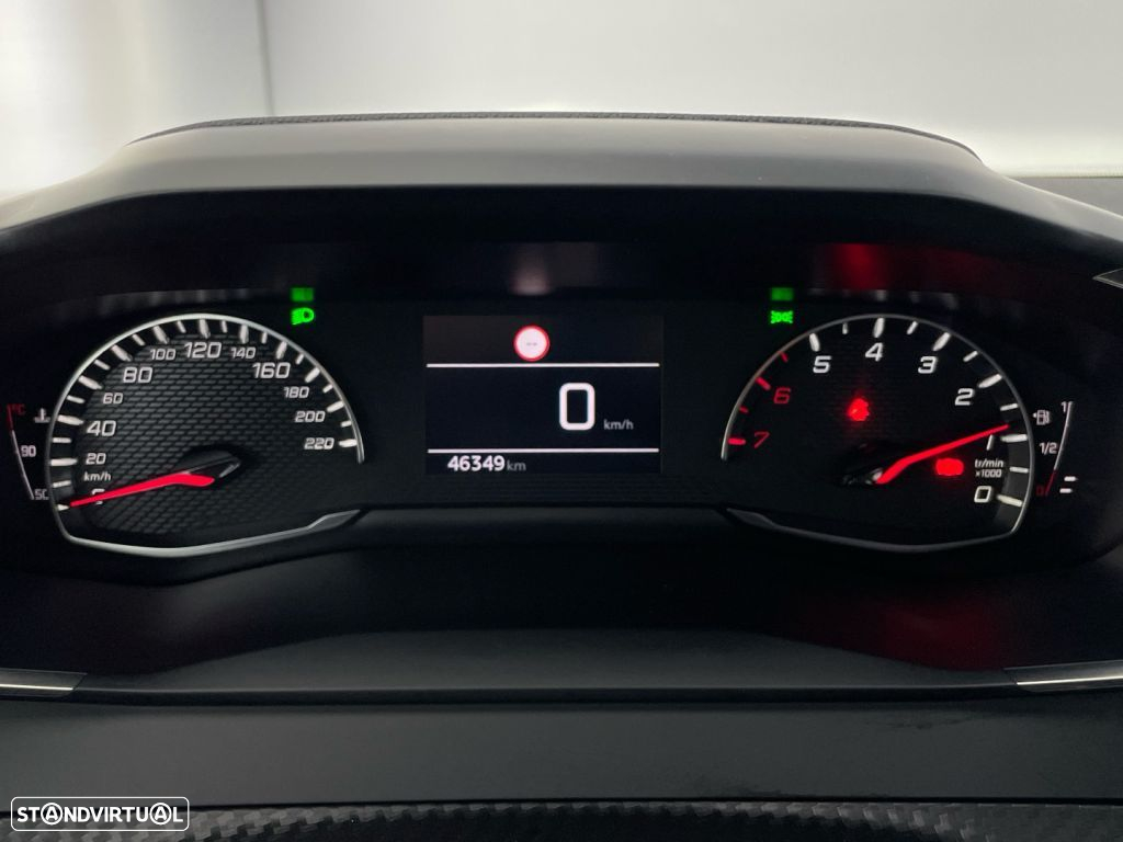 Peugeot 2008 1.2 PureTech Active - 9
