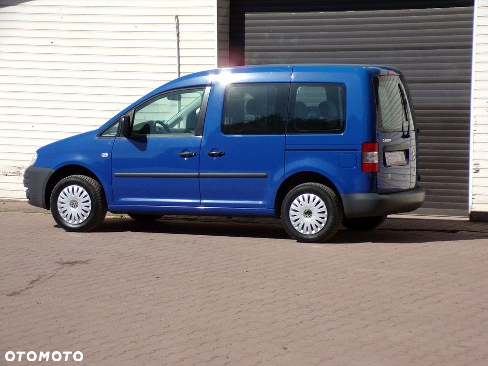 Volkswagen Caddy - 10