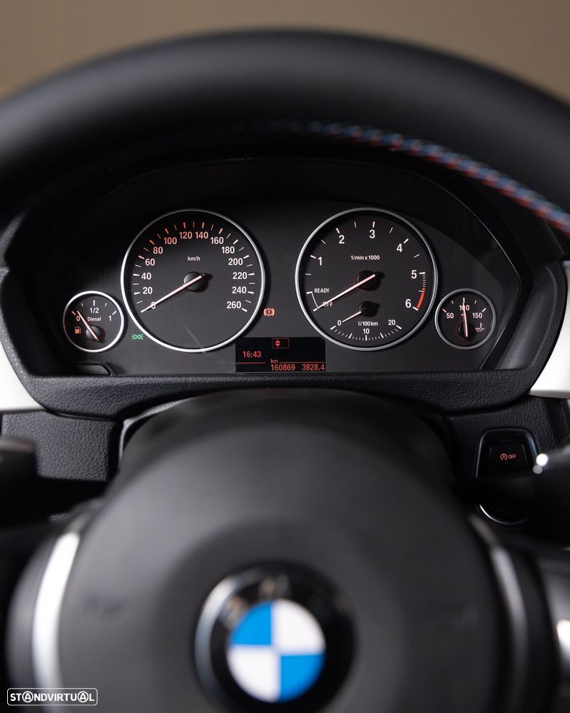 BMW 316 d Touring Pack M - 13