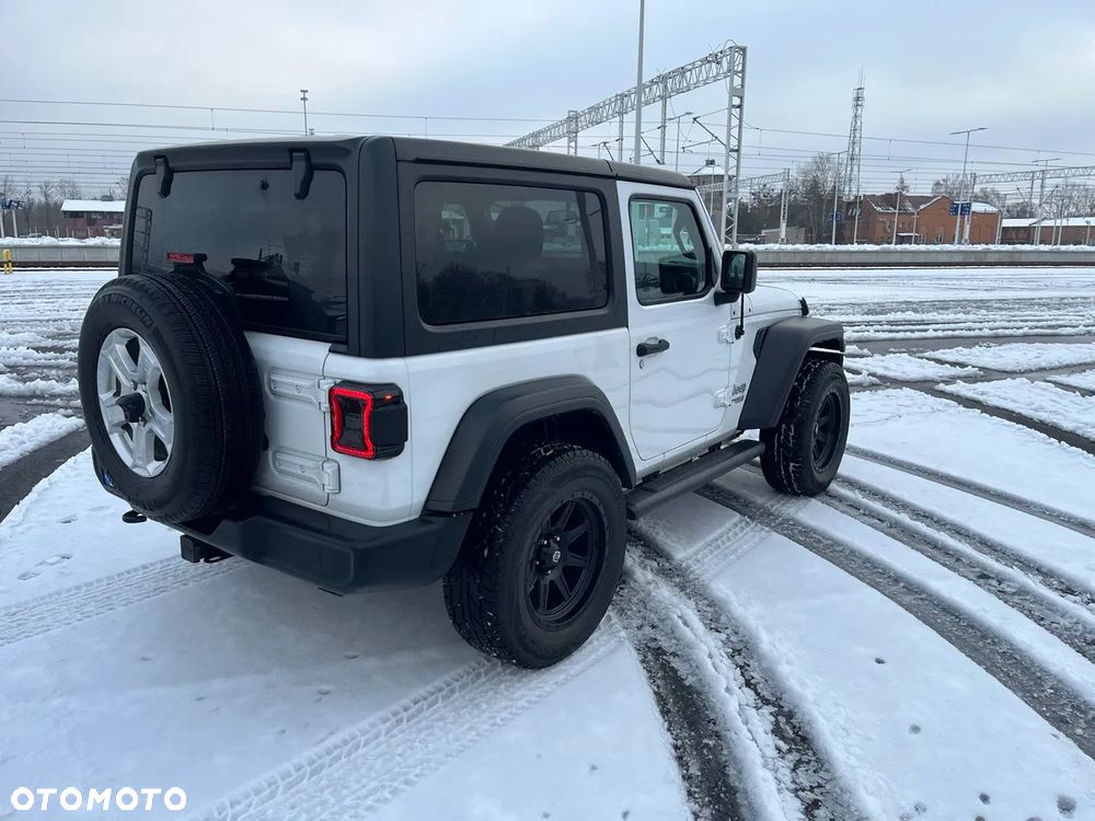 Jeep Wrangler 3.6 X - 4