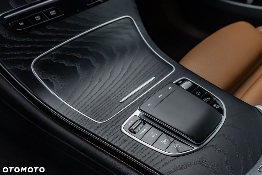 Mercedes-Benz GLC 300 d 4-Matic - 19