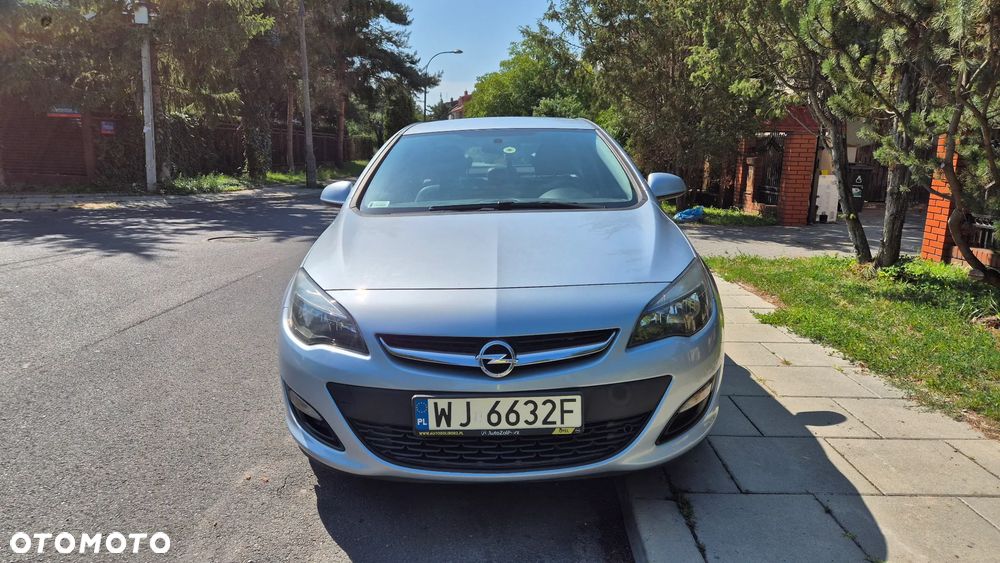 Opel Astra 1.4 T Enjoy EU6 - 9