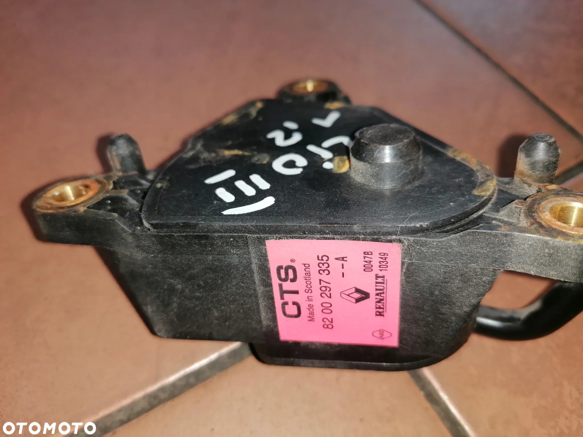 POTENCJOMETR GAZU CLIO III 1.2 1.4 1.5 1.6 - 2