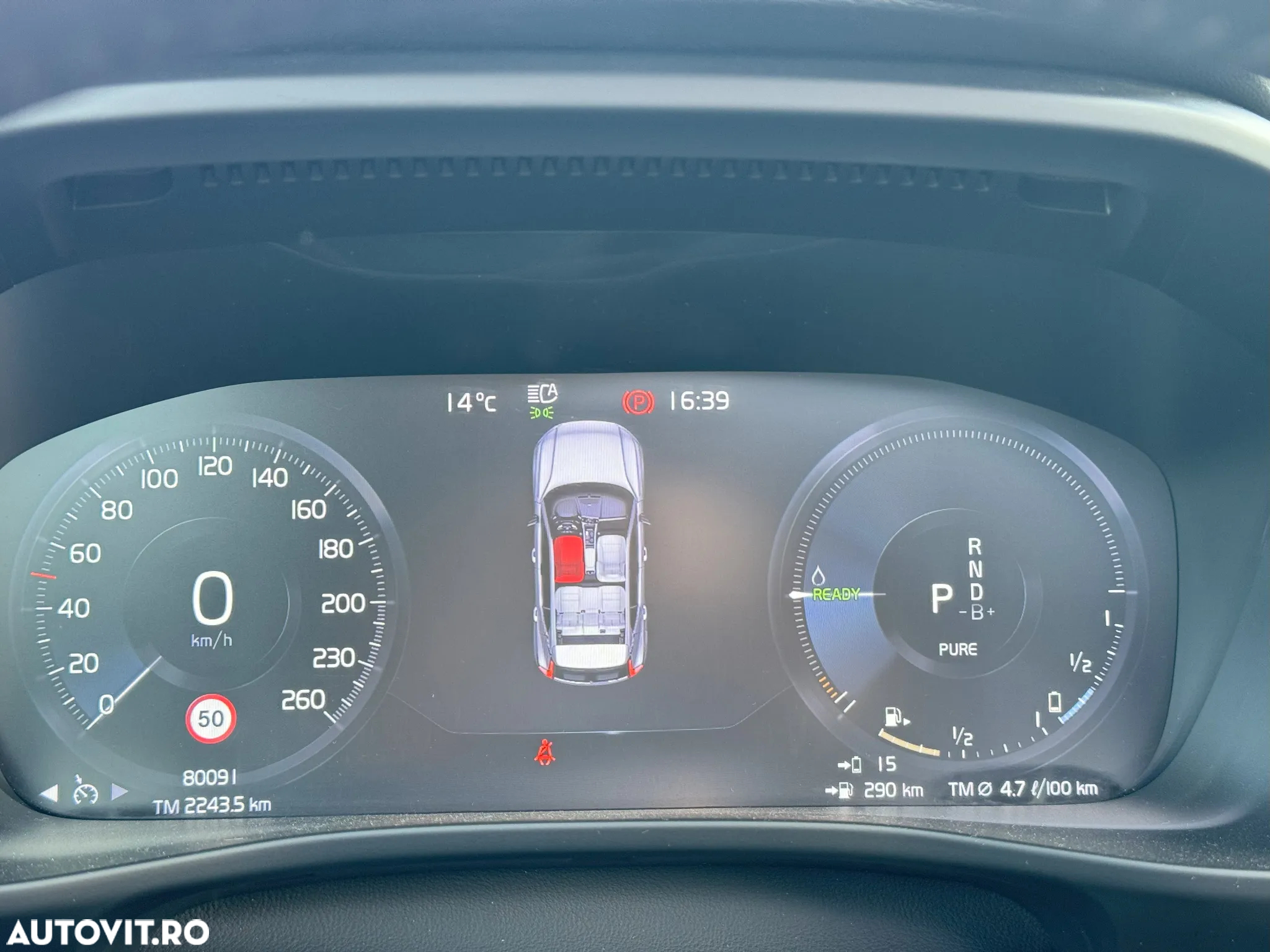 Volvo XC 40 T5 Twin Engine DKG Momentum Pro - 9