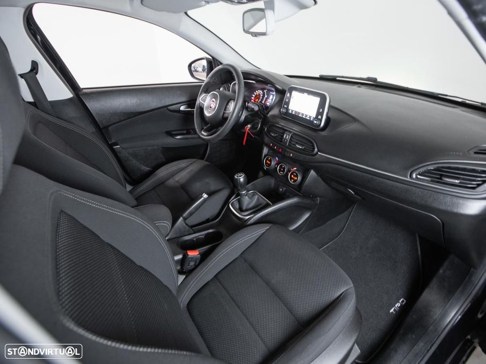 Fiat Tipo Station Wagon 1.3 M-Jet Lounge - 8