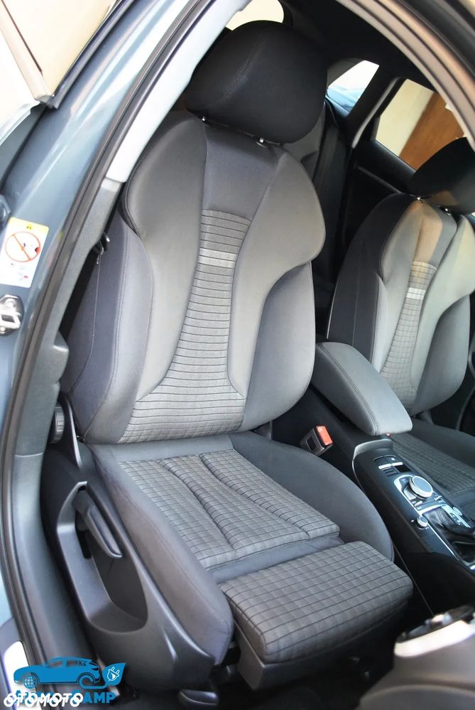 Audi A3 Sportback 1.4 TFSI e-tron Sport S tronic - 14