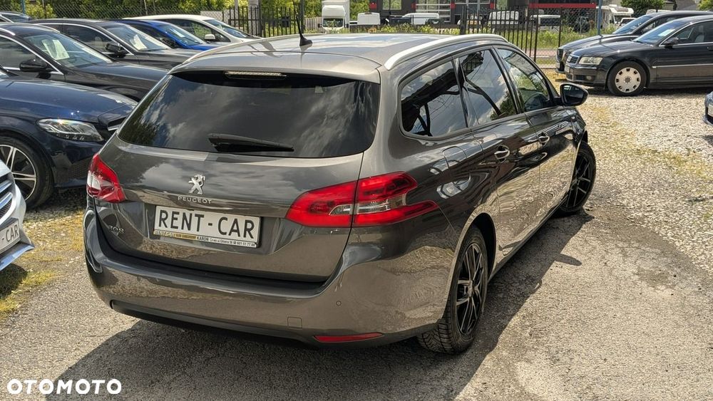 Peugeot 308 - 13