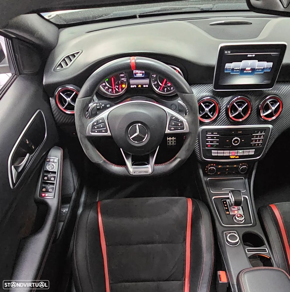 Mercedes-Benz A 45 AMG 4Matic Speedshift 7G-DCT Yellow Night Edition - 14