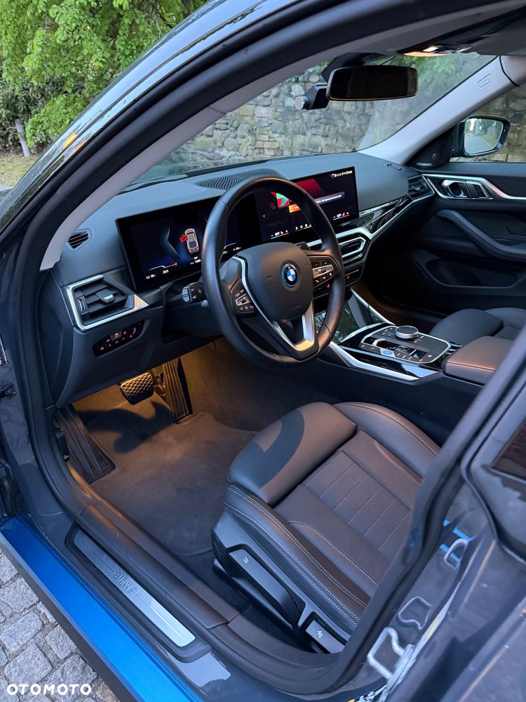 BMW i4 70.3kWh eDrive 35 - 24