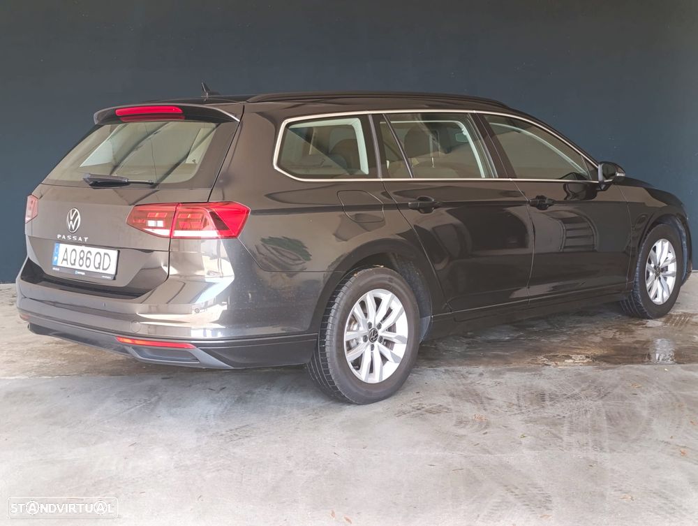VW Passat Variant - 3
