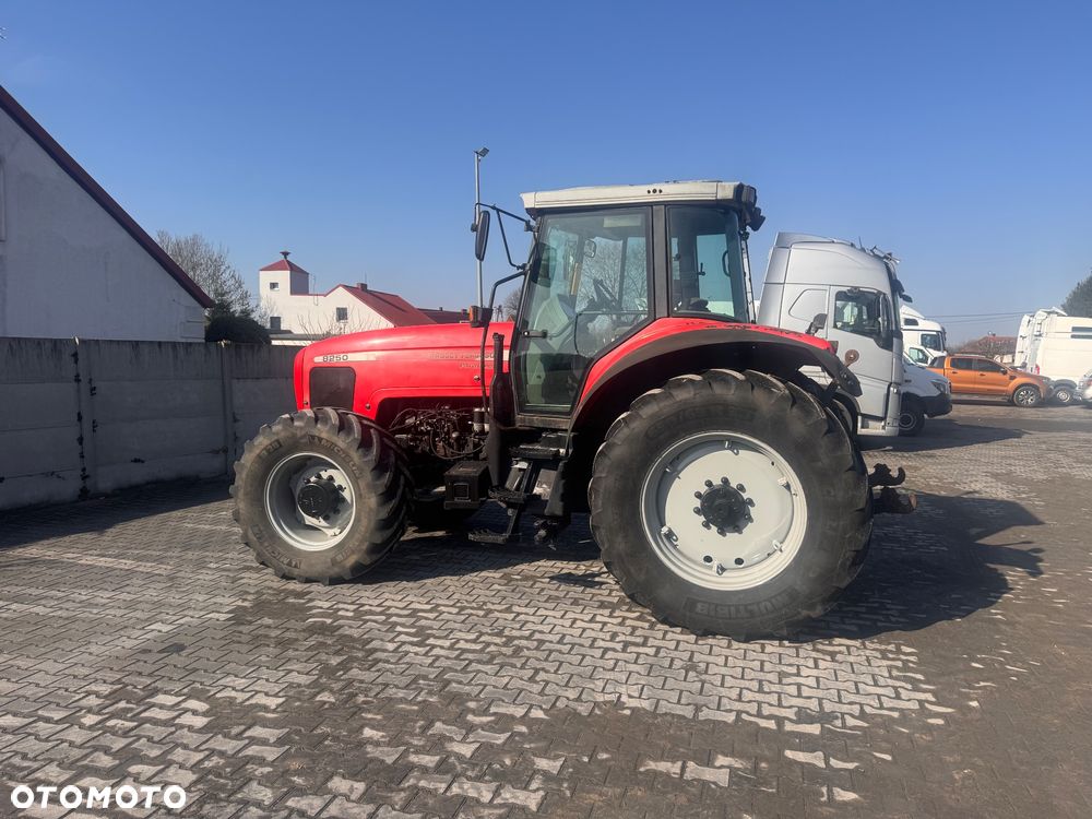 Massey Ferguson 8250 PowerControl - 8