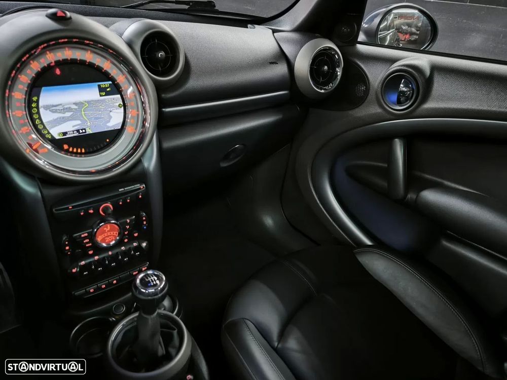 MINI Countryman Cooper SD - 32